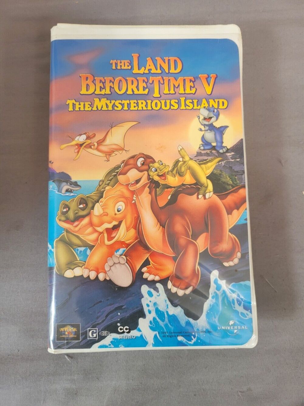 The Land Before Time V The Mysterious Island VHS